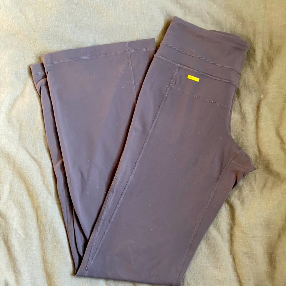 Lolë bootleg leggings